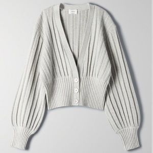 [SOLD] NWT Wilfred/Aritzia Plunge Front Cardigan (Heather L. Grey, XXS)